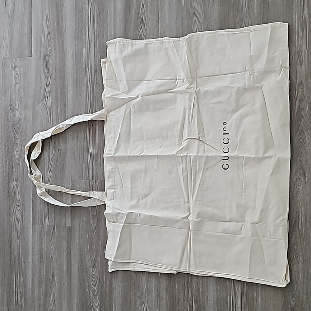Gucci canva bag